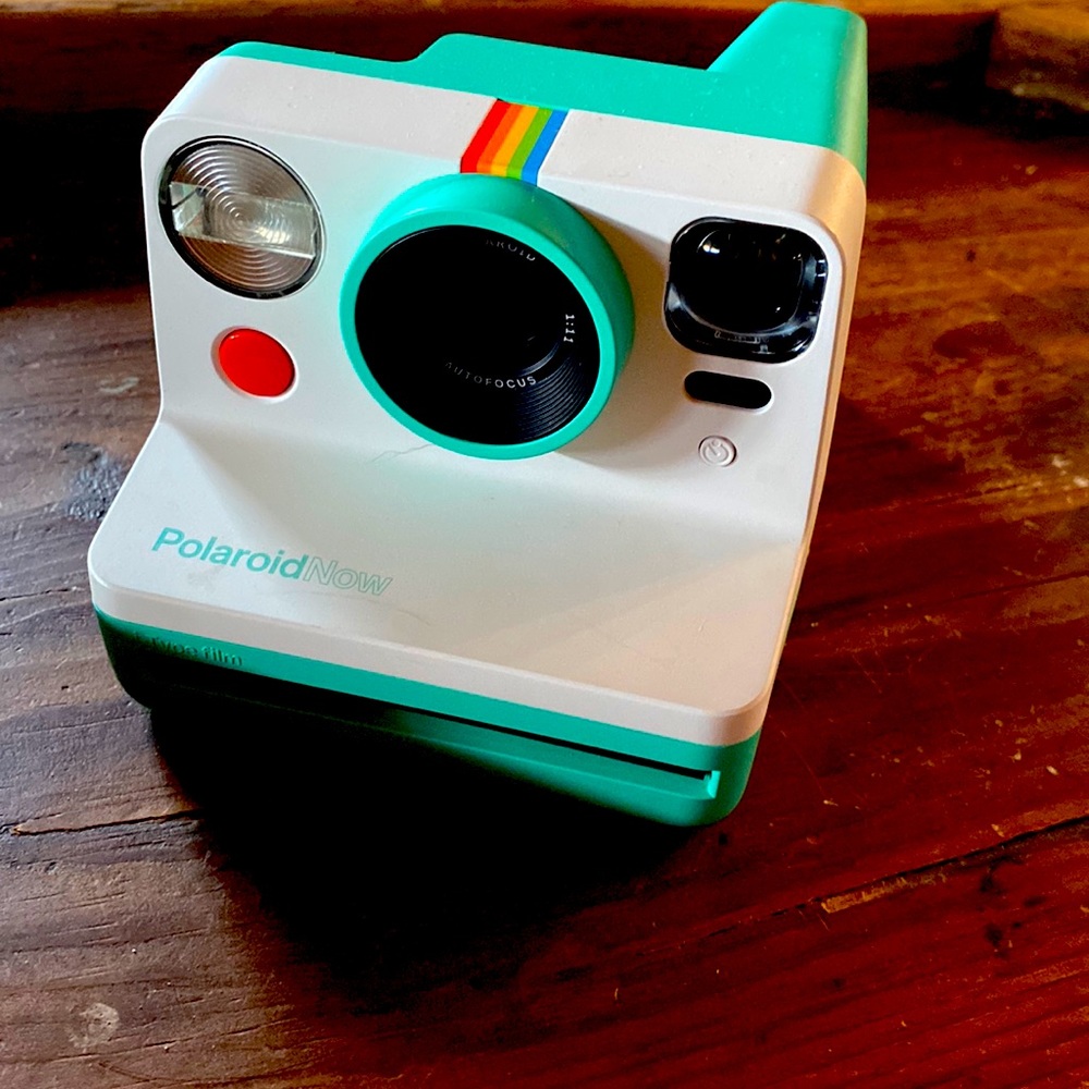 Polaroid Now camera